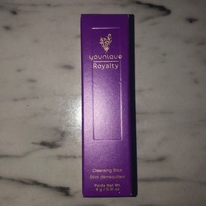 Younique Royalty Cleansing Stick